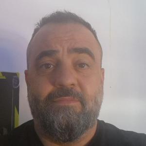 Roberto G.