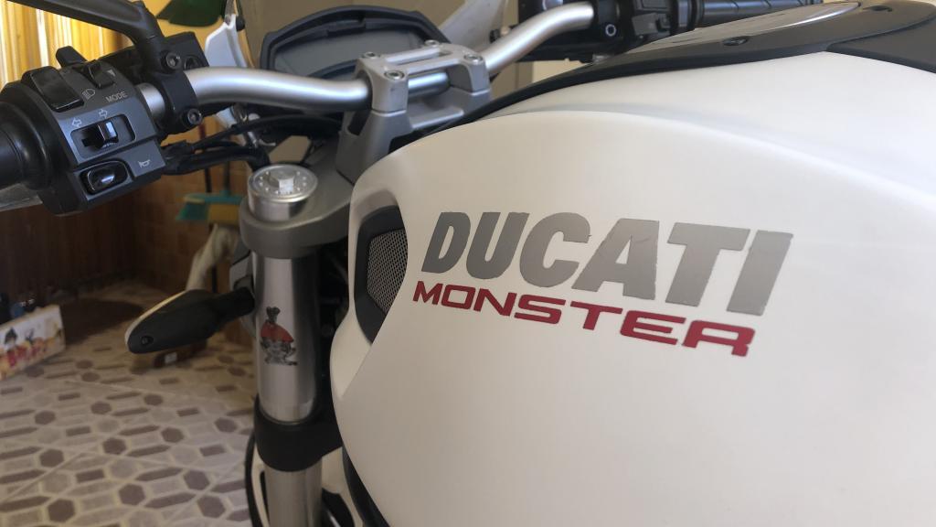 Ducati 696 MONSTER PLUS ABS 