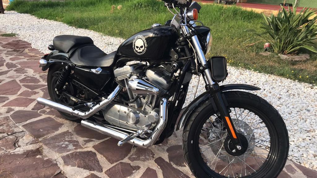 Alquiler de Moto Harley Davidson SPORTSTER LOW València Barato |