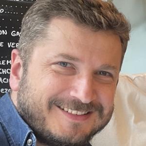 Carlos G.